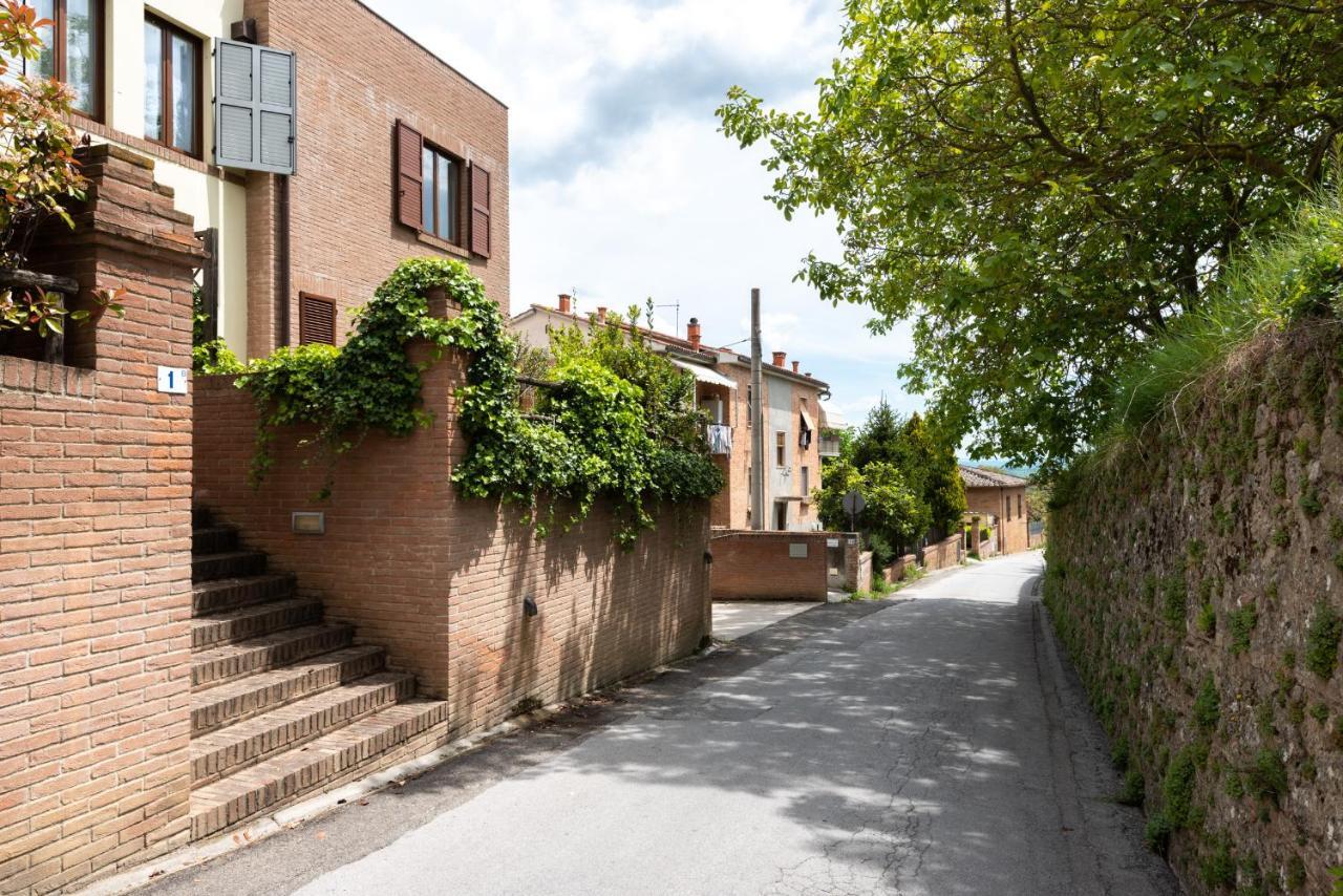 Luglie 360° Panoramic Terrace Apartment Siena Exterior photo